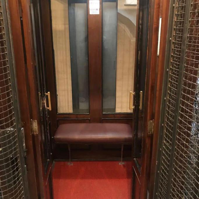 Bibi Appartamento A Due Passi Dal Tribunale Centro Palerme Extérieur photo